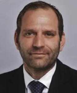 Dr. habil. Molics Bálint